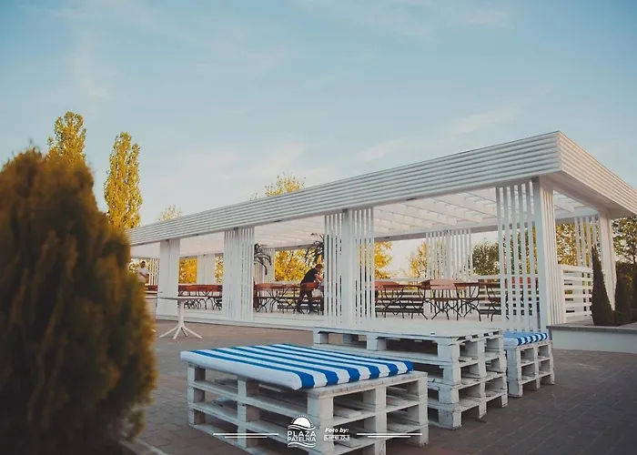 Plaza Patelnia בית נופש